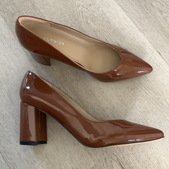 Marc Fisher Patent Slip‎ On Caitlin Dress Pumps Block Heel Sexy Pointed Toe sz 7 - Picture 5 of 11